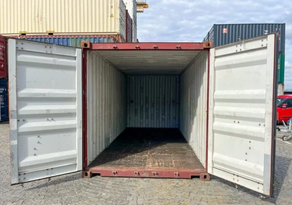 Contenedor marítimo Cargo Worthy de 6 m (20′), usado